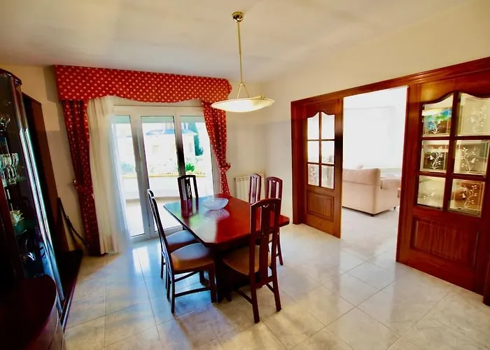 Vila V&v Lloret- Aurora Lloret de Mar