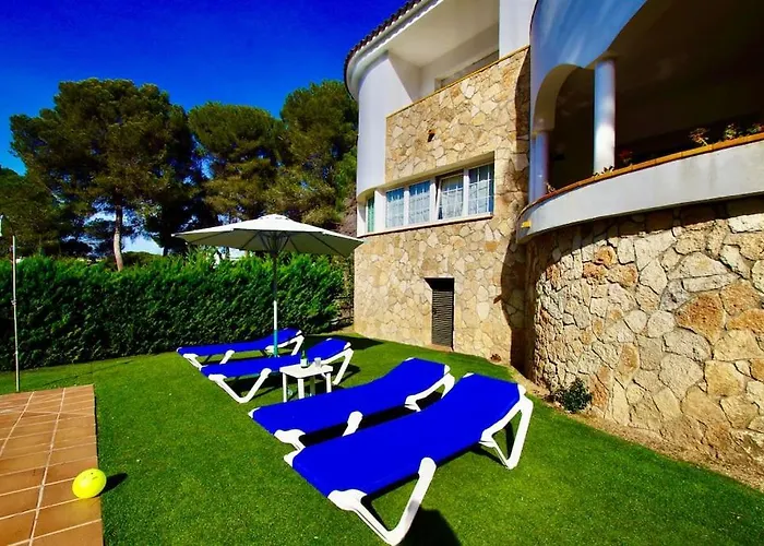 Vila V&v Lloret- Aurora Lloret de Mar