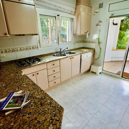 V&v Lloret- Aurora Вилла