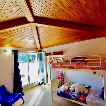 V&v Lloret- Aurora ヴィラ リョレート・デ・マル